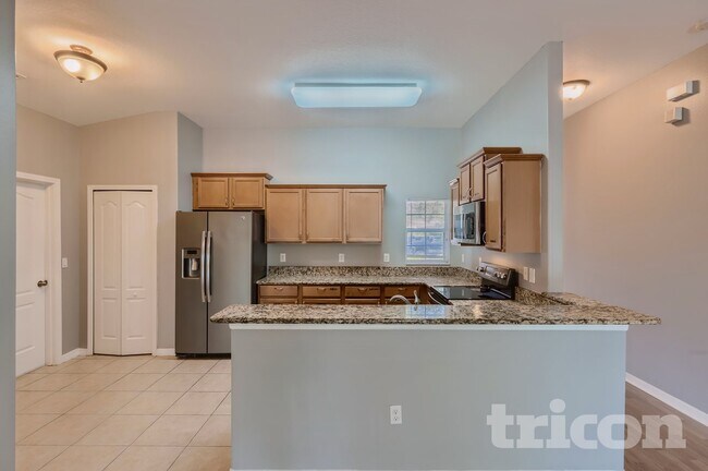 Building Photo - 364 Winthrop Dr