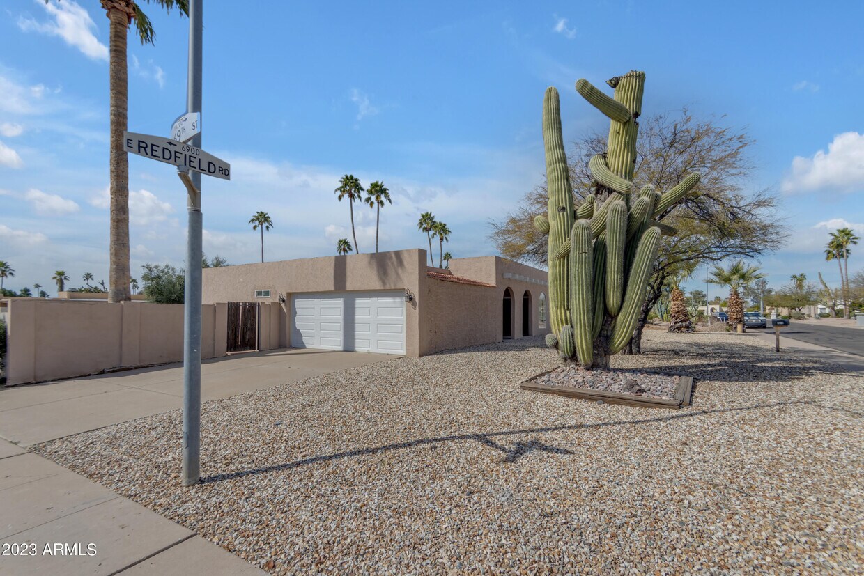 6843 E Redfield Rd, Scottsdale, AZ 85254 House Rental in Scottsdale