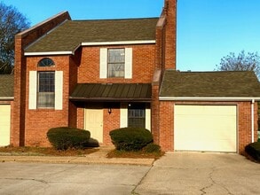 Building Photo - 6 Coventry Pl