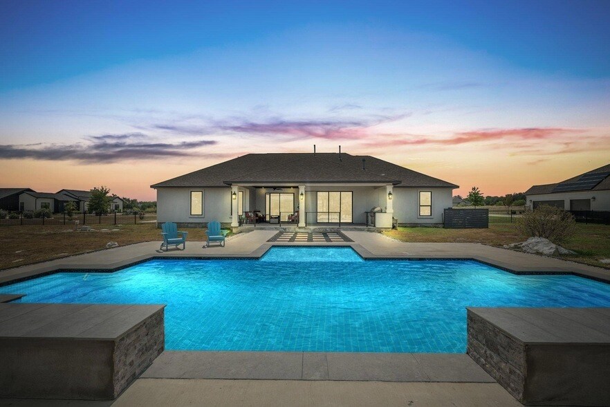 Foto principal - 104 Rolling Hills Ct