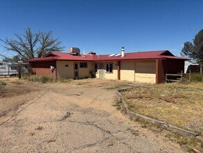 Building Photo - 109 Hillman St