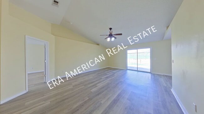 Building Photo - 1306 Jeffrine Dr