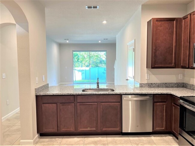 Building Photo - 2126 Laceflower Dr