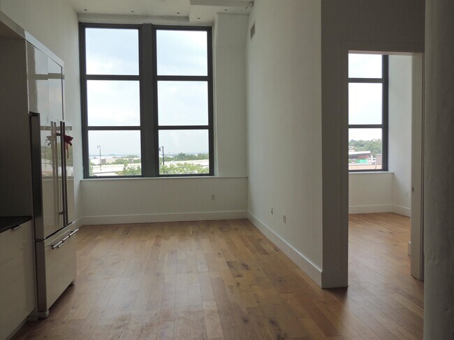 Building Photo - 50 Dey St