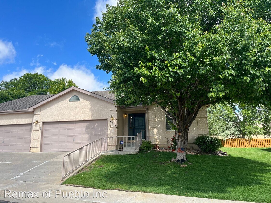 4315 Outlook Blvd, Pueblo, CO 81008 House Rental in Pueblo, CO