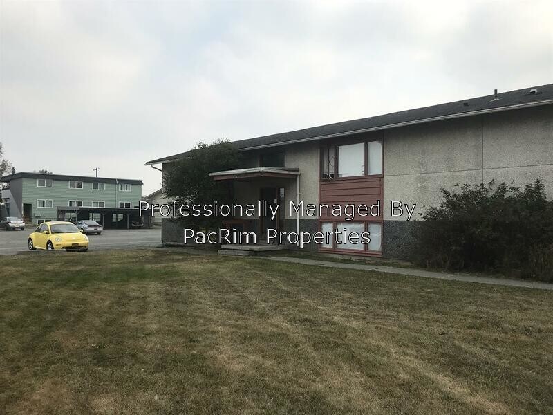 Foto del edificio - 4342 San Roberto Ave