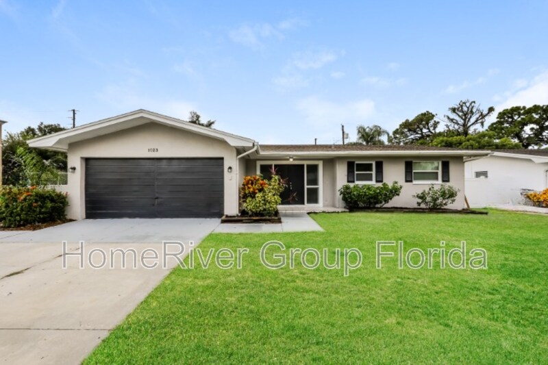 Foto principal - 1023 San Pedro Dr