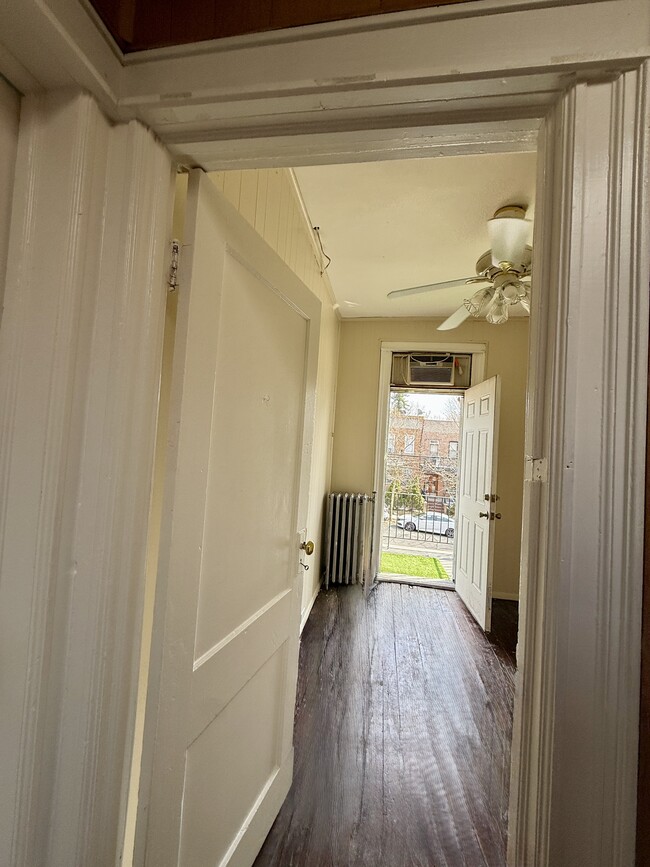 Building Photo - 6313 Eliot Ave