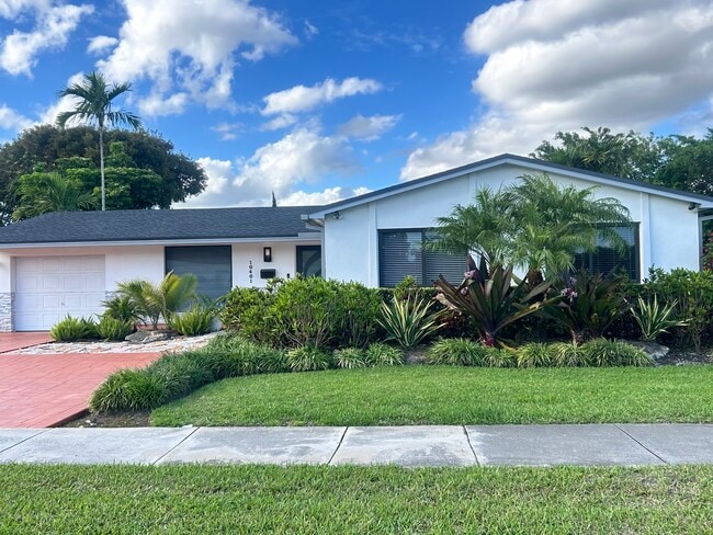 Foto del edificio - 10401 SW 93rd St