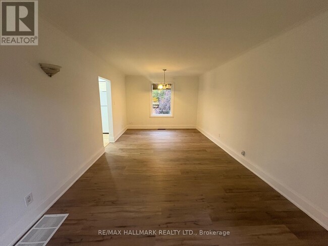 Building Photo - 18 Woodward Ave