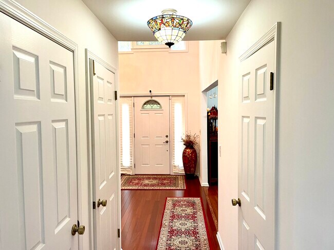 Foto del edificio - 3 Webster Ct