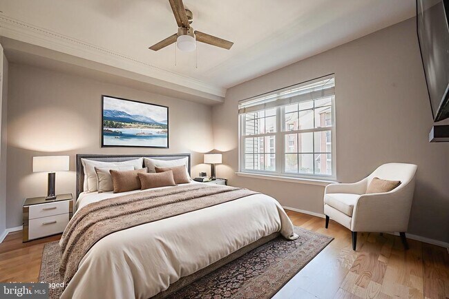 Foto del edificio - 3307 Wyndham Cir