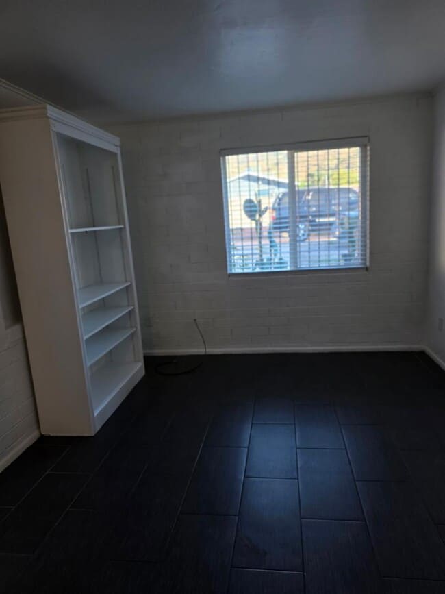 Photo - 1320 W Sahuaro Dr Apartment