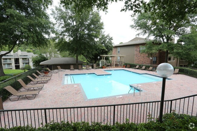 Uphill pool - Napa Valley