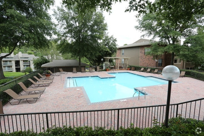 Uphill pool - Napa Valley