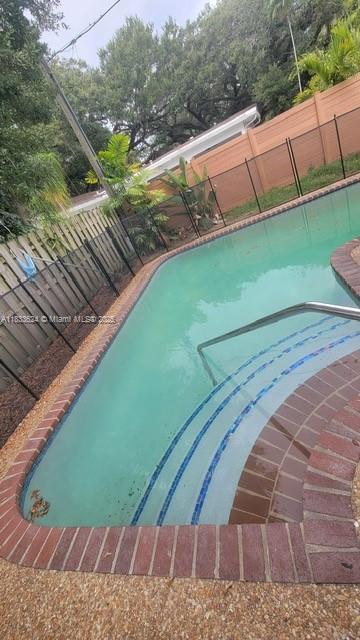Foto del edificio - 1847 SW 24th Ave