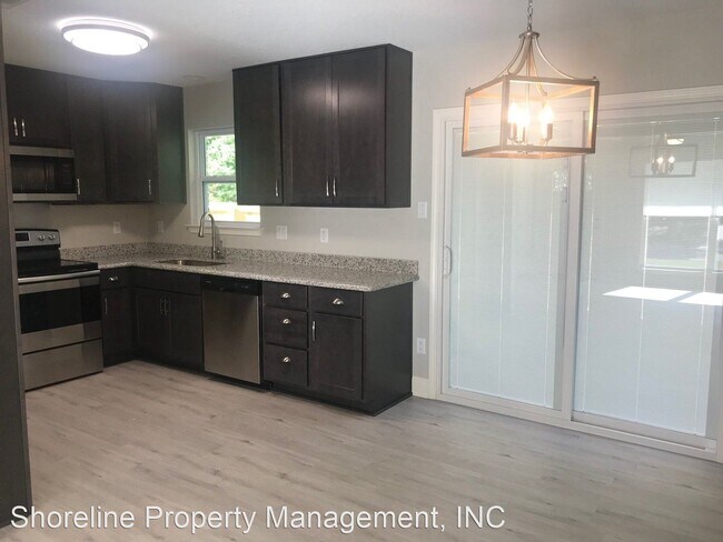 Foto del edificio - 4 br, 2 bath House - 313 Sheppard Drive