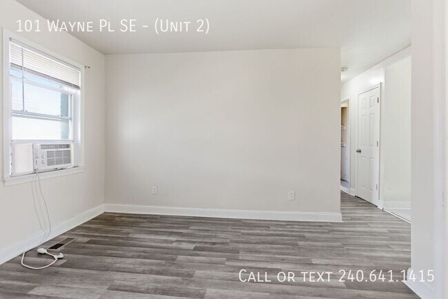 Foto del edificio - 101 Wayne Pl SE