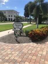 Building Photo - 421 12th Ave S