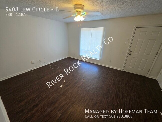 Building Photo - 9408 Lew Cir