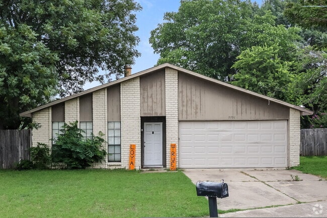 Building Photo - 7751 Yellowleaf Ct