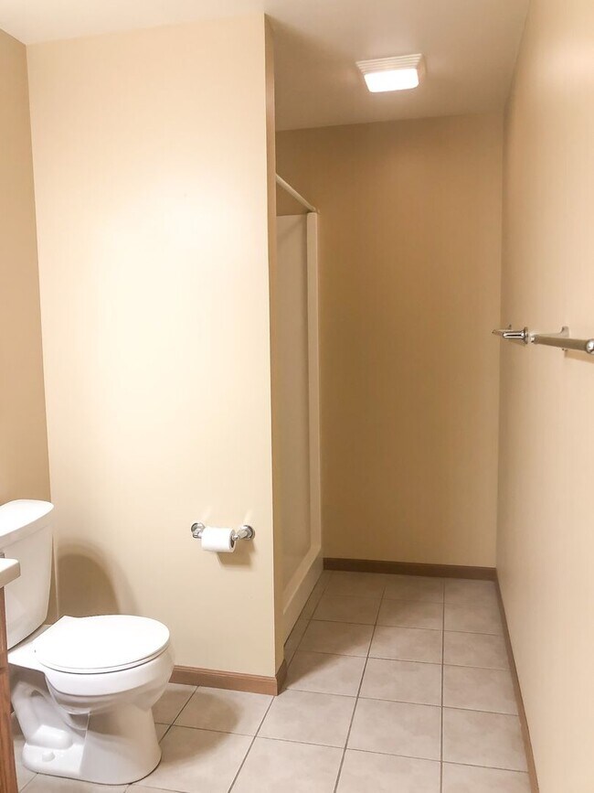 Foto del edificio - 3566-3572 East Meadows Place