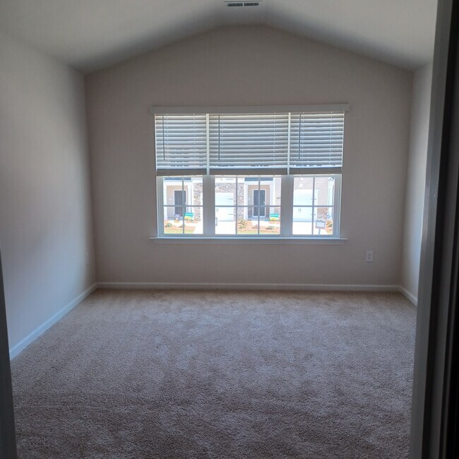 Dormitorio principal - 1107 Gracie Ln