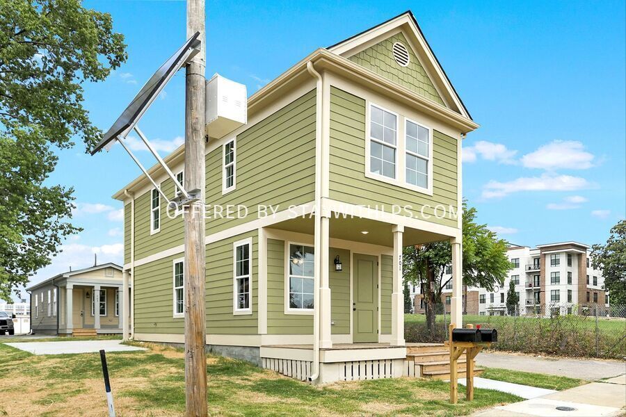 Primary Photo - 701 N 3rd St