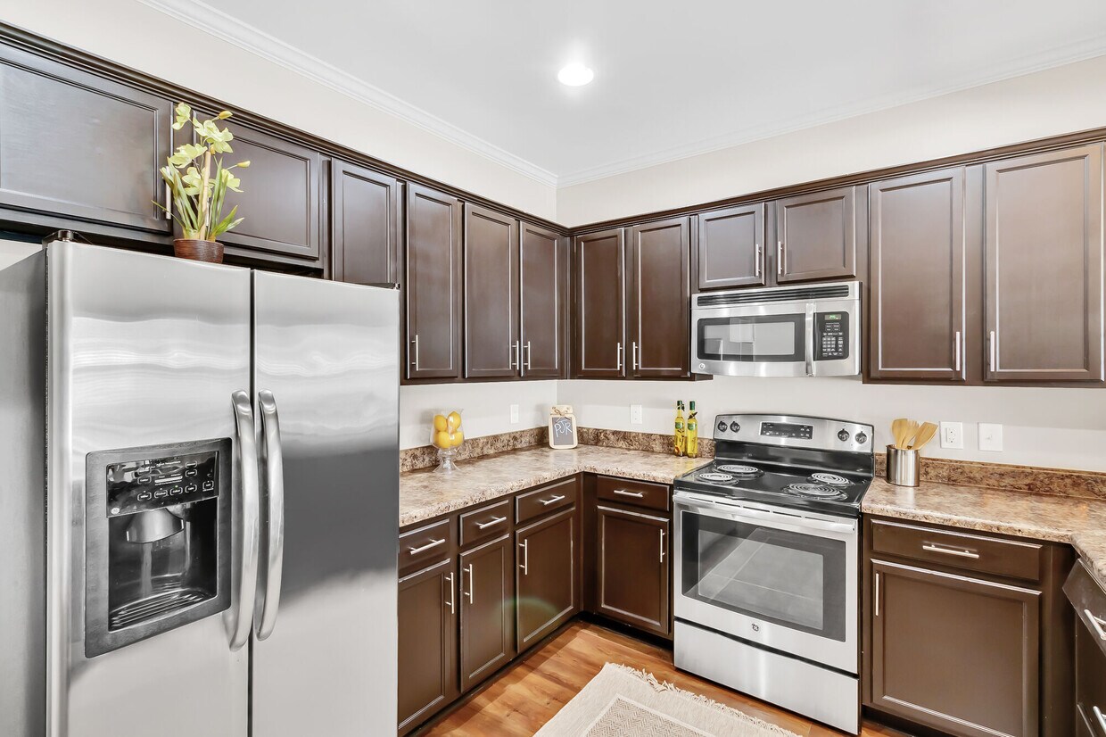 The Atrium Townhomes for Rent Daphne, AL