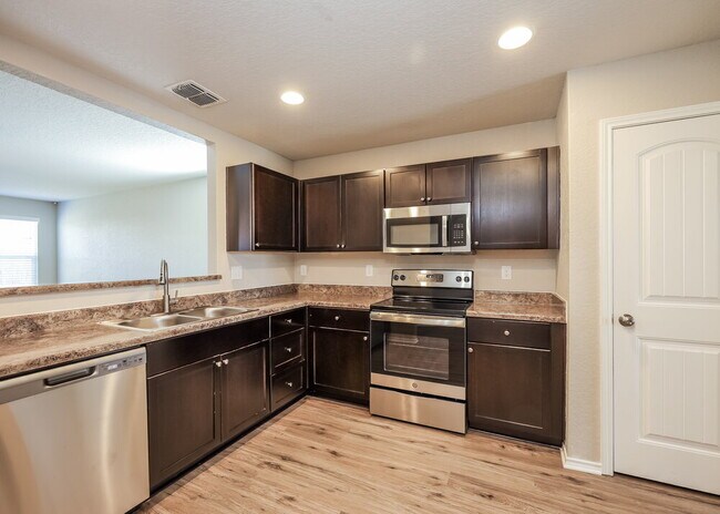 Building Photo - 11703 Blackmore Leap