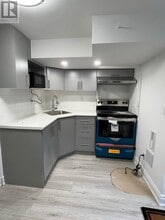 Building Photo - 109 Monteith Crescent