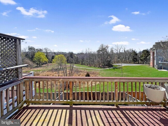 Building Photo - 43845 Chadwick Terrace