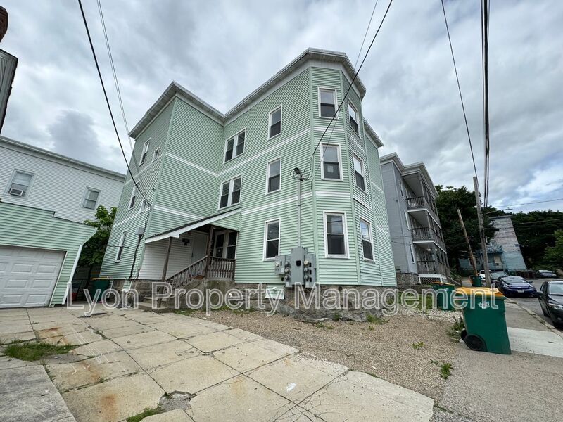 Primary Photo - 19 Chester St