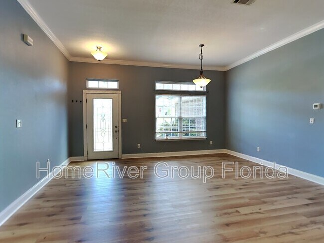 Building Photo - 730 Riva Ridge Dr