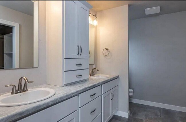 Foto del edificio - 3409 Caden Ct