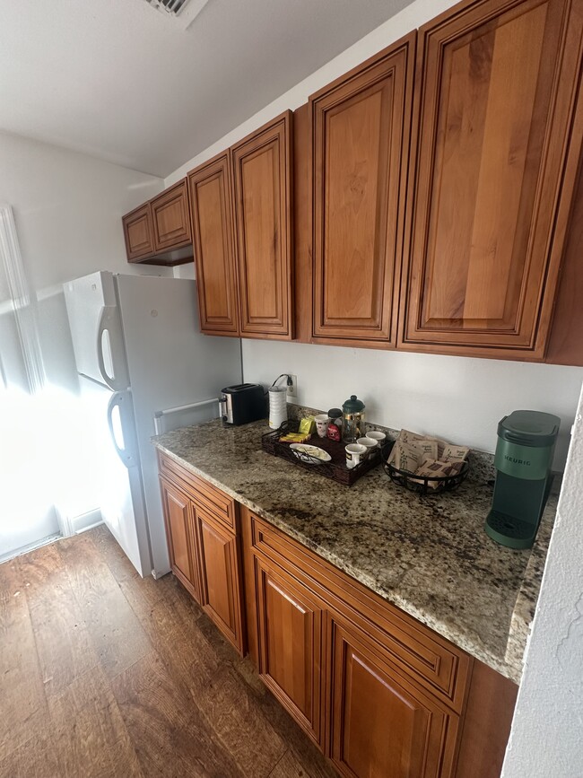 Foto del edificio - 381 S Cobble Ct