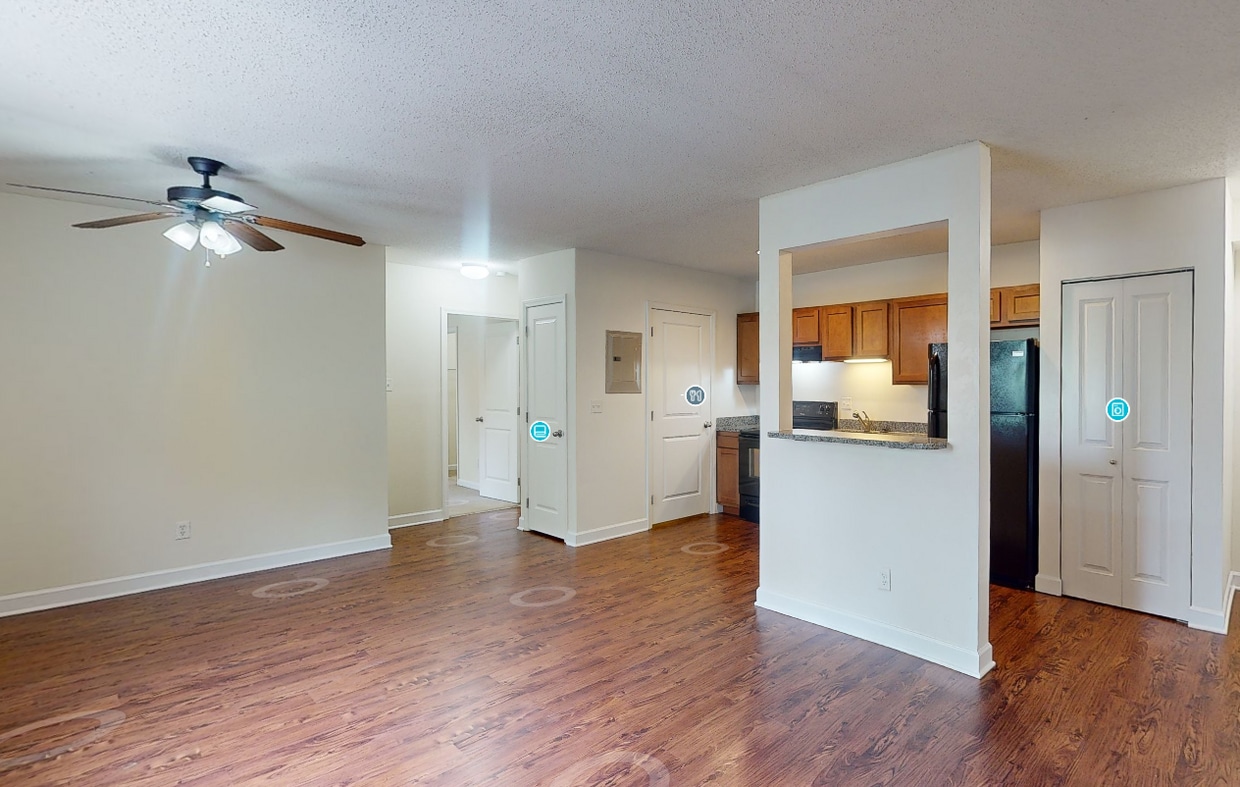 Photo - Stanford Place Apartments