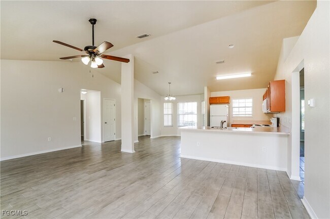 Foto del edificio - 1336 Japan St