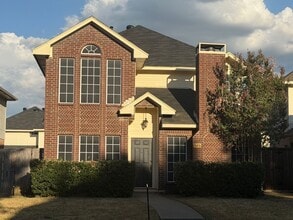 Building Photo - 1737 Circle Creek Dr