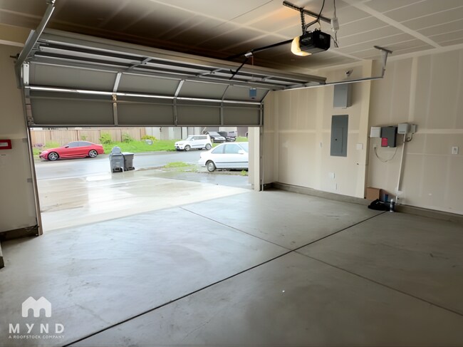 Foto del edificio - 676 Rosedale Wy