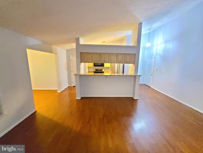Building Photo - 13109 Briarcliff Terrace