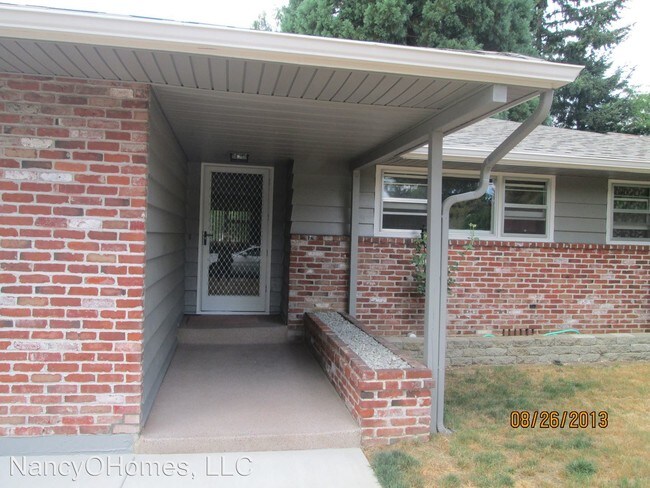 Building Photo - 1112 NW 49th St