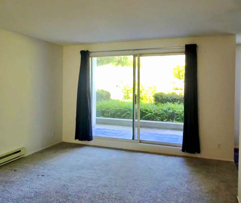 Foto principal - Watergate Garden Condo | 2 Bed, 2 Bath wit...