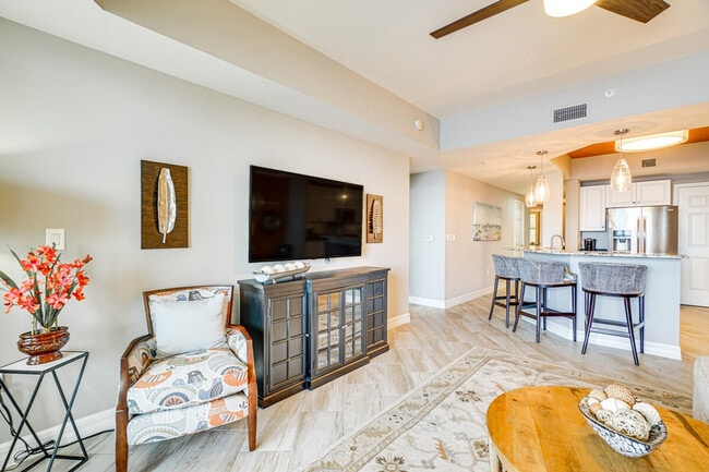 Building Photo - 2797 First Street-SI ID1386057P