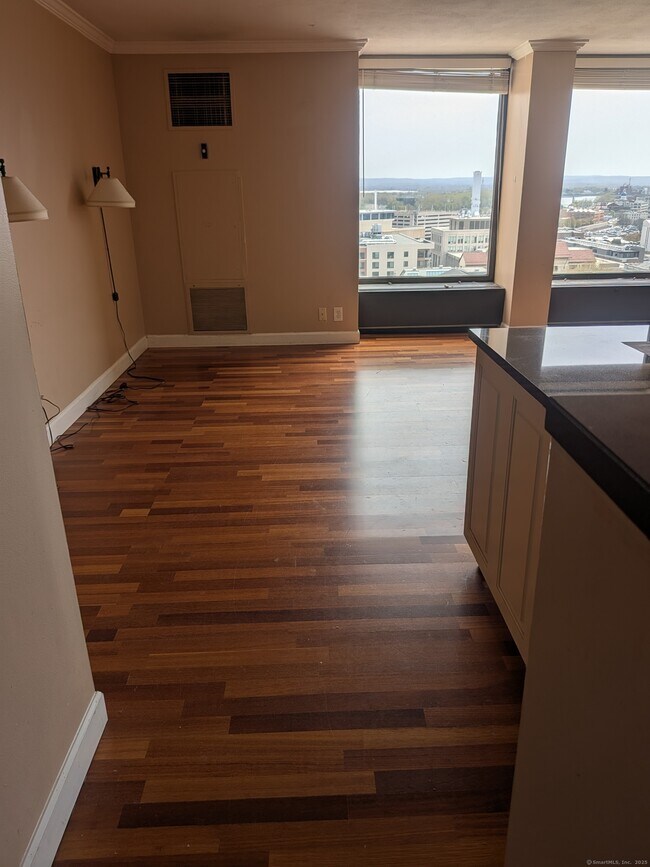 Foto del edificio - 1 Gold St