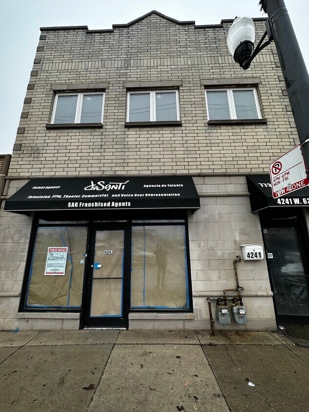 Primary Photo - 4241 W 63rd St
