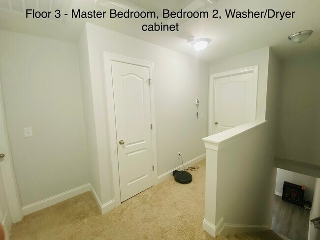 Building Photo - 802 Rosefield Dr