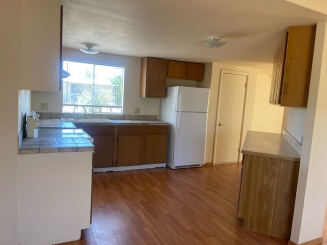 Foto del edificio - 2 bed 2 bath double wide mobile with Evapo...