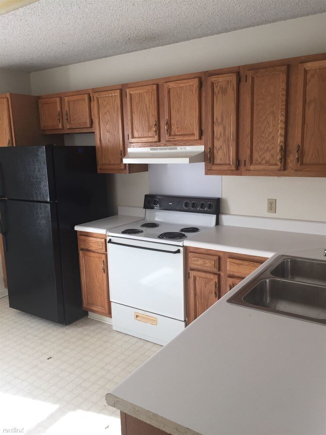 1536 Clifton St, Conway, AR 72032 Condo for Rent in Conway, AR