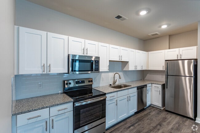 Interior Photo - Aria at Heritage Hills